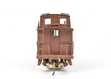 Load image into Gallery viewer, HOn3 Brass NJ Custom Brass C&S - Colorado & Southern 2-Axle Caboose #1003 Custom Painted