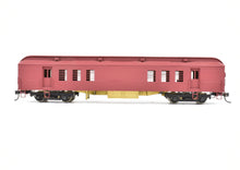 Load image into Gallery viewer, HO Brass Lambert Various Roads Heavyweight 60 foot RPO with Central Valley Trucks