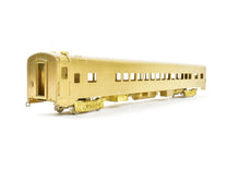 Load image into Gallery viewer, HO Brass Oriental Limited NP - Northern Pacific North Coast Limited 56-Seat Coach #500 w/o Skirts