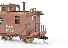 Load image into Gallery viewer, HOn3 Brass NJ Custom Brass C&S - Colorado & Southern 2-Axle Caboose #1003 Custom Painted