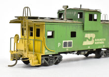 Load image into Gallery viewer, HO Brass Oriental Limited GN - Great Northern "X" Caboose X96-155 Class Custom Paint and Weathering