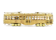 Load image into Gallery viewer, HO Brass S. Soho & Co. Brooklyn & Queens Peter Witt Car 8000