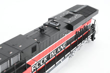 Load image into Gallery viewer, HO Intermountain IAIS - Iowa Interstate System GE ES44AC FP No. 513 Rock Island Heritage Unit w/ESU DCC & Sound