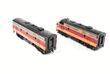 Load image into Gallery viewer, HO Brass Oriental Limited MILW - Milwaukee Road EMD F9A/F9B FP Lettered But Not Numbered