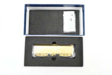 Load image into Gallery viewer, HO Brass Railworks Rutland Railroad 42' Wood Milk Car Nos. 350 - 355