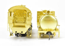 Load image into Gallery viewer, HO Brass Sunset Models SP - Southern Pacific C-10 2-8-0 w/ 2 Pumps and Feedwater Heater Prestige Series