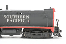 Load image into Gallery viewer, HO Brass Hallmark Models SP – Southern Pacific Baldwin S-12 Diesel Switcher Custom Painted No. 2157