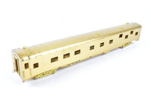 Load image into Gallery viewer, HO Brass Oriental Limited NP - Northern Pacific North Coast Limited Sleeper #366 w/ Skirts