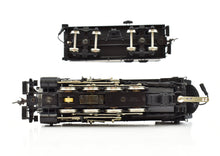 Load image into Gallery viewer, HO Brass W&R Enterprises NH - New Haven 0-8-0 Switcher- Factory Painted #3415