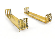 Load image into Gallery viewer, HO Brass U.S. Hobbies Various Roads Bulkhead Beveled Floor Pulpwood Flatcar Lot Of 2