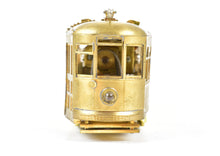 Load image into Gallery viewer, HO Brass S. Soho & Co. Brooklyn & Queens Peter Witt Car 8000
