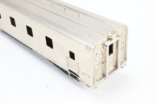 Load image into Gallery viewer, HO Brass NPP - Nickel Plate Products CB&Q/WP/D&RGW - California Zephyr Diner and Budd 10 Roomette-6 Bedroom Sleeper