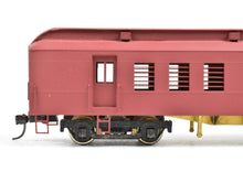 Load image into Gallery viewer, HO Brass Lambert Various Roads Heavyweight 60 foot RPO with Central Valley Trucks