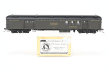Load image into Gallery viewer, HO Brass Oriental Limited GN - Great Northern 1935 Empire Builder Baggage Mail Express Custom Painted No. 53