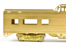 Load image into Gallery viewer, HO Brass Oriental Limited GN - Great Northern Empire Builder Dome Coach