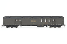 Load image into Gallery viewer, HO Brass Oriental Limited GN - Great Northern 1935 Empire Builder Baggage Mail Express Custom Painted No. 53