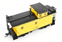 Load image into Gallery viewer, HO CON MTH - Mike's Train House DM&IR - Duluth Missabe and Iron Range 2-8-8-4 "Yellowstone" and Walther's Caboose