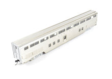 Load image into Gallery viewer, HO Brass Hi-Country Brass ATSF - Santa Fe 500 Series High-Level Transition Chair Car