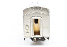 Load image into Gallery viewer, HO Brass Soho ATSF - Santa Fe #3477 Baggage-Dormitory with Step Up Roof