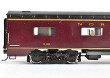 Load image into Gallery viewer, HO Brass Soho N&W - Norfolk and Western Coach #1009 Custom Painted No. 501