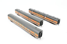 Load image into Gallery viewer, HO Walthers "Name Train" GN - Great Northern 1955 Empire Builder 10-Car Set
