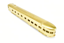 Load image into Gallery viewer, HO Brass Oriental Limited NP - Northern Pacific North Coast Limited Sleeper Observation #392 w/o Skirts