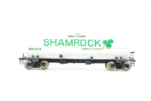 Load image into Gallery viewer, HO Brass PSC - Precision Scale Co. 11,141 Gallon Tank Car Painted White Shamrock