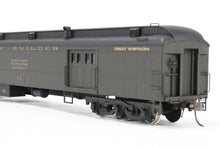 Load image into Gallery viewer, HO Brass Oriental Limited GN - Great Northern 1935 Empire Builder Baggage Mail Express Custom Painted No. 53