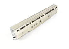 Load image into Gallery viewer, HO Brass Hi-Country Brass ATSF - Santa Fe 500 Series High-Level Transition Chair Car No. 528