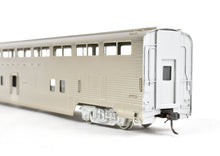 Load image into Gallery viewer, HO Brass Hi-Country Brass ATSF - Santa Fe 500 Series High-Level Transition Chair Car No. 528