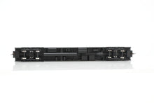 Load image into Gallery viewer, HO Walthers "Name Train" GN - Great Northern 1955 Empire Builder 10-Car Set