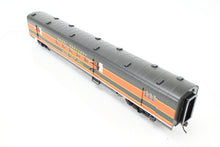 Load image into Gallery viewer, HO Walthers "Name Train" GN - Great Northern 1955 Empire Builder 10-Car Set