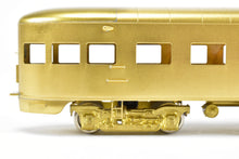 Load image into Gallery viewer, HO Brass Oriental Limited NP - Northern Pacific North Coast Limited Sleeper Observation #392 w/o Skirts
