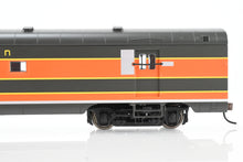 Load image into Gallery viewer, HO Walthers "Name Train" GN - Great Northern 1955 Empire Builder 10-Car Set