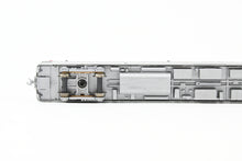 Load image into Gallery viewer, N Kato 156-0804 ATSF - Santa Fe Business Car “Santa Fe”