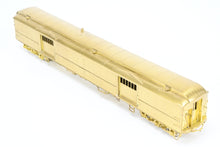 Load image into Gallery viewer, HO Brass Oriental Limited GN - Great Northern HW Baggage