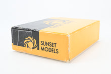 Load image into Gallery viewer, HO Brass Sunset Models B&M - Boston & Maine K-8b 2-8-0 With Elesco FWH