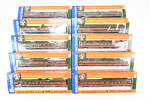 Load image into Gallery viewer, HO Walthers "Name Train" GN - Great Northern 1955 Empire Builder 10-Car Set