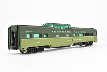 Load image into Gallery viewer, HO Brass Oriental Limited NP - Northern Pacific North Coast Limited Dome Coach #550 Custom Painted CB&Q No. 557 WRONG BOX