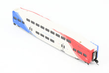 Load image into Gallery viewer, N Athearn 25415 UTA - Front Runner Bombardier Control Car No. 107