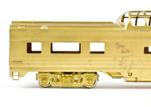 Load image into Gallery viewer, HO Brass Oriental Limited NP - Northern Pacific North Coast Limited Dome Coach #550