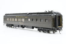 Load image into Gallery viewer, HO Brass Aurora Shops Ltd. CB&Q - Burlington HW 80' Diner with Kitchen Windows Custom Painted No. 179