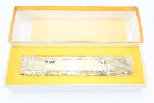 Load image into Gallery viewer, HO Brass Oriental Limited GN - Great Northern HW Baggage