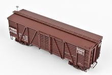 Load image into Gallery viewer, HO Brass CIL - Challenger Imports CB&Q - Burlington Route Class SM-16 36' Stock Car FP No. 57238