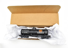 Load image into Gallery viewer, O Scale Brass US Hobbies GATX - General American Tank 8,000 Gallon Single-Dome Tank Car CP GATX 5890 NO ORIGINAL BOX