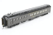 Load image into Gallery viewer, HO Brass Aurora Shops Ltd. CB&Q - Burlington HW 80' Diner with Kitchen Windows Custom Painted No. 179