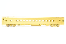 Load image into Gallery viewer, HO Brass Oriental Limited GN - Great Northern Lightweight Coach Nos. 1221-26 De-skirted