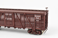 Load image into Gallery viewer, HO Brass CIL - Challenger Imports CB&Q - Burlington Route Class SM-16 36' Stock Car FP No. 57238