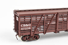 Load image into Gallery viewer, HO Brass CIL - Challenger Imports CB&Q - Burlington Route Class SM-16 36' Stock Car FP No. 57238
