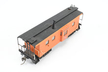 Load image into Gallery viewer, HO Brass NPP - Nickel Plate Products MILW - Milwaukee Road Bay Window Caboose Custom Painted No. 992012